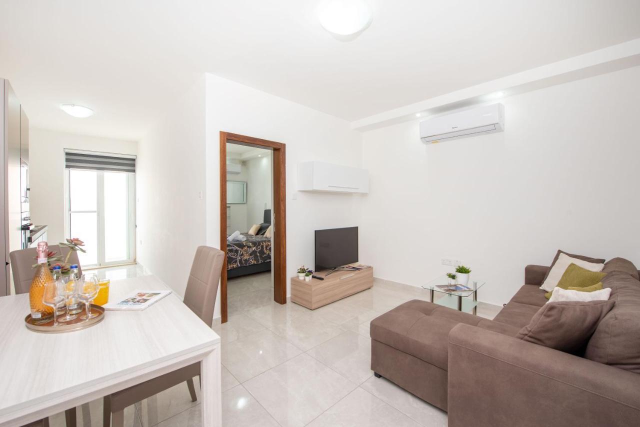 Flotta Island Apartments Gzira Екстериор снимка