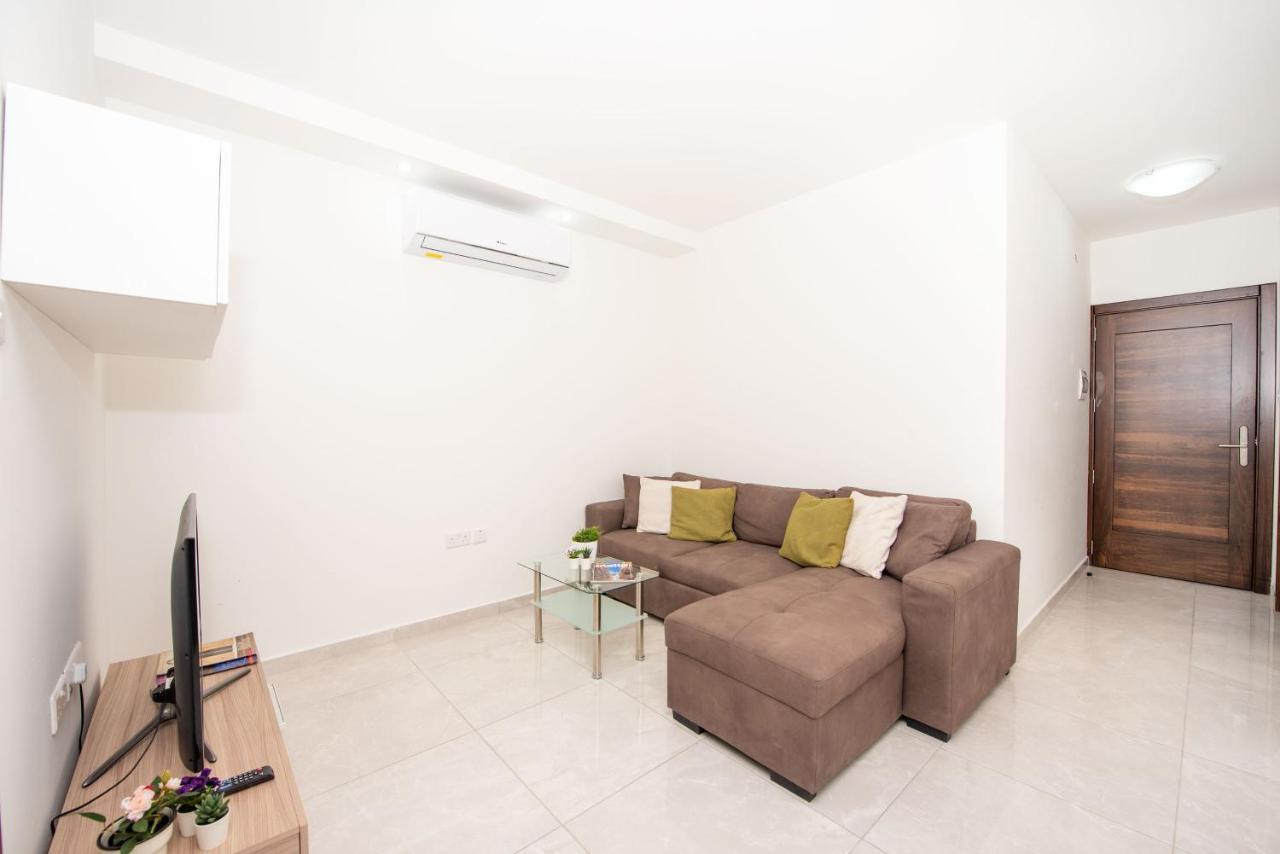 Flotta Island Apartments Gzira Екстериор снимка