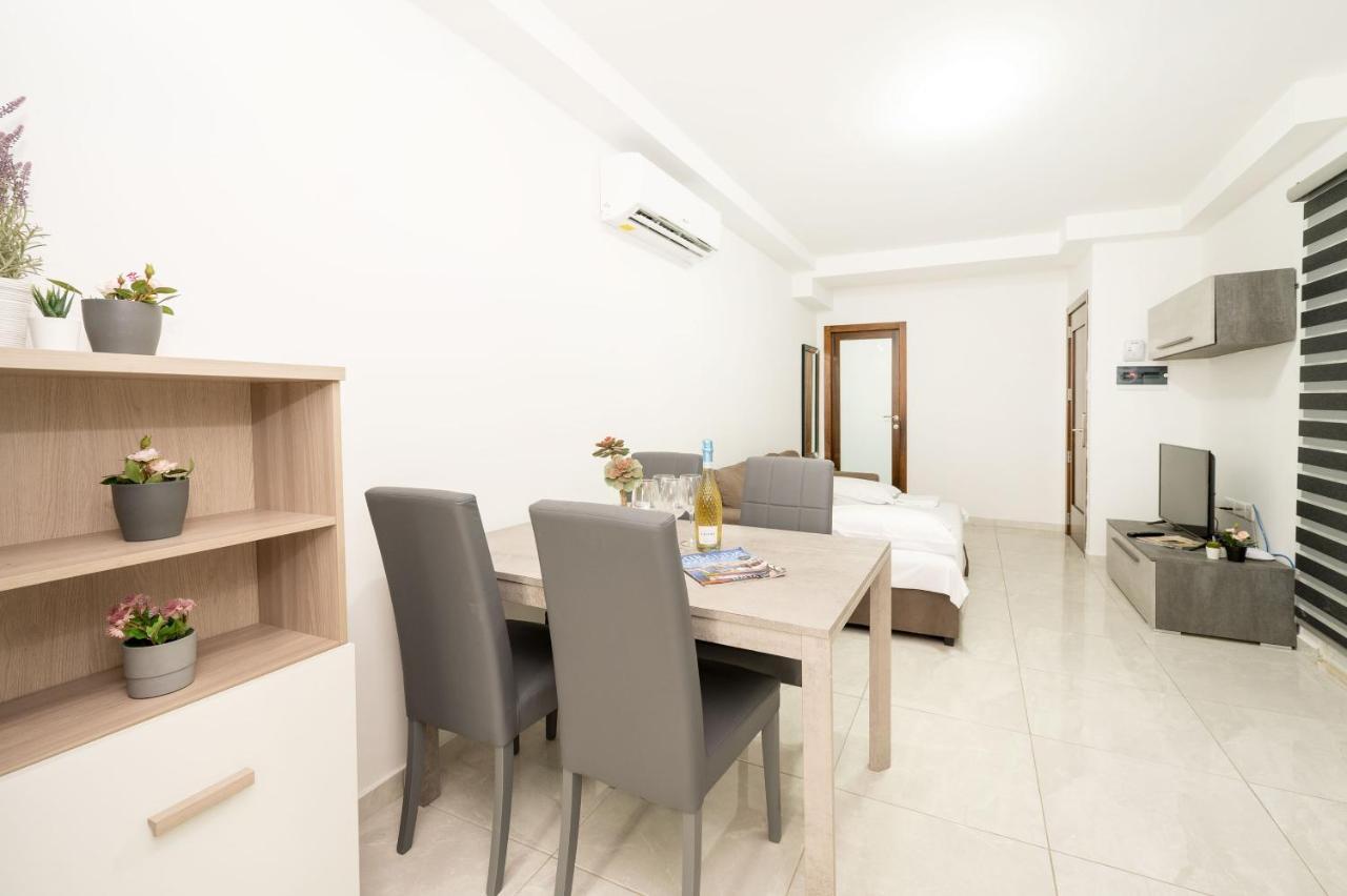 Flotta Island Apartments Gzira Екстериор снимка